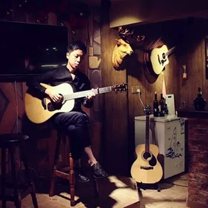 美女穿白丝给我操的免费视频
